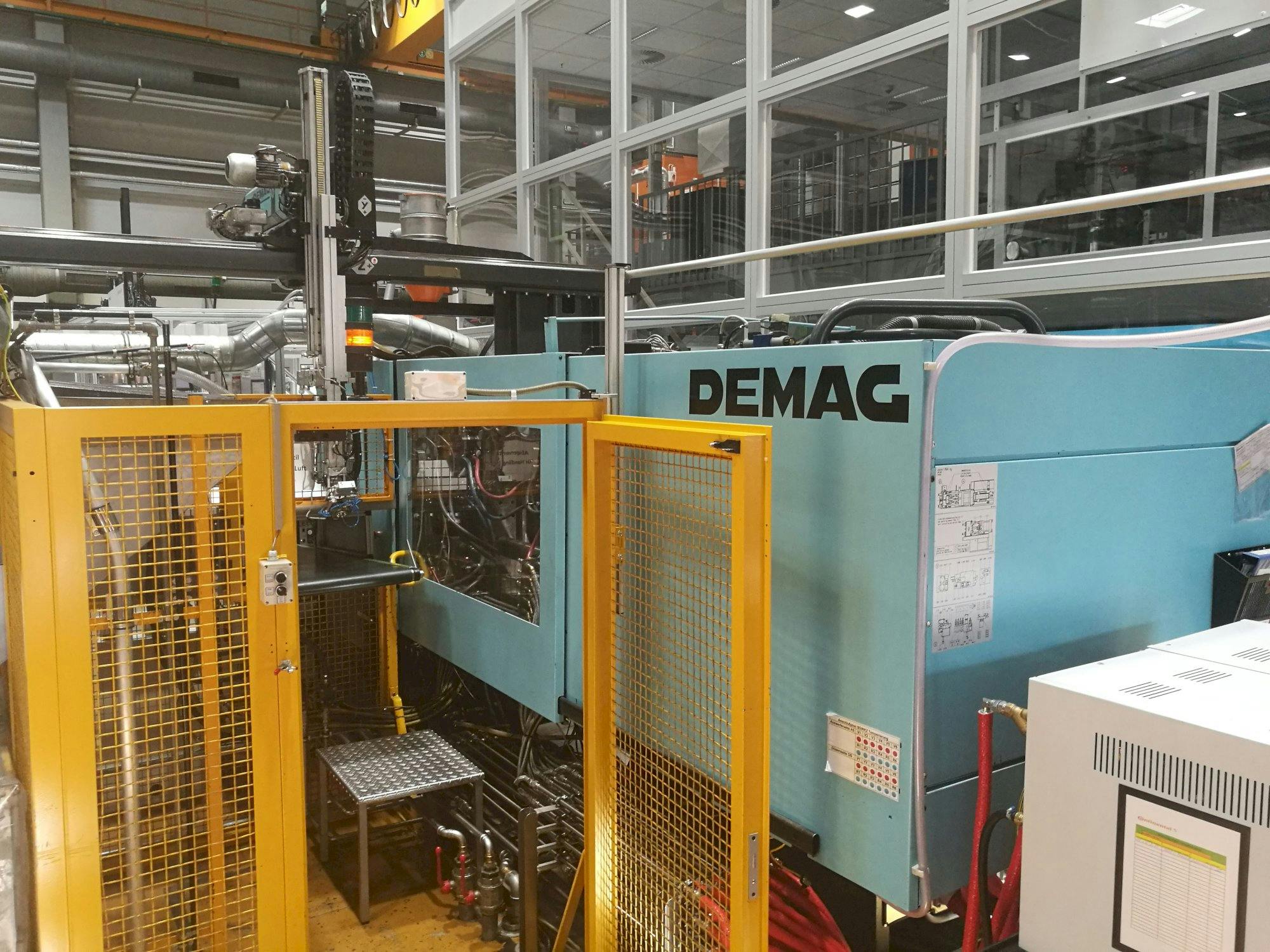 Detalle de la máquina DEMAG Ergotech 330-2300