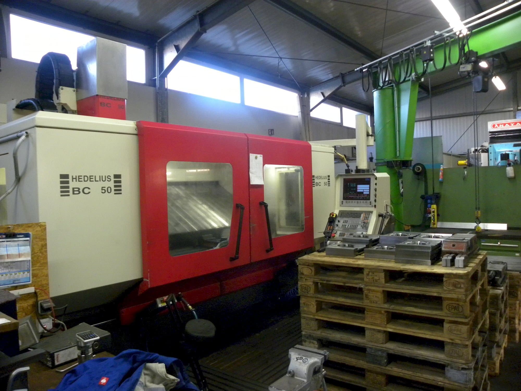 Vista frontal de la máquina HEDELIUS BC-50