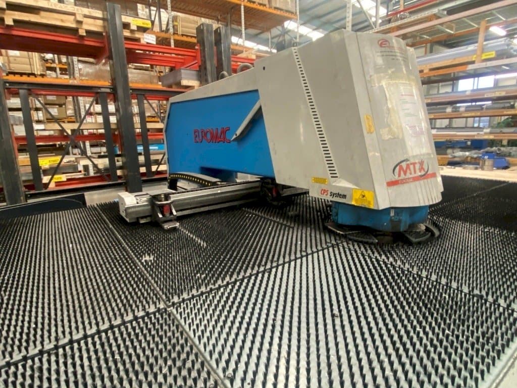 Vista frontal de la máquina Euromac MTX Index