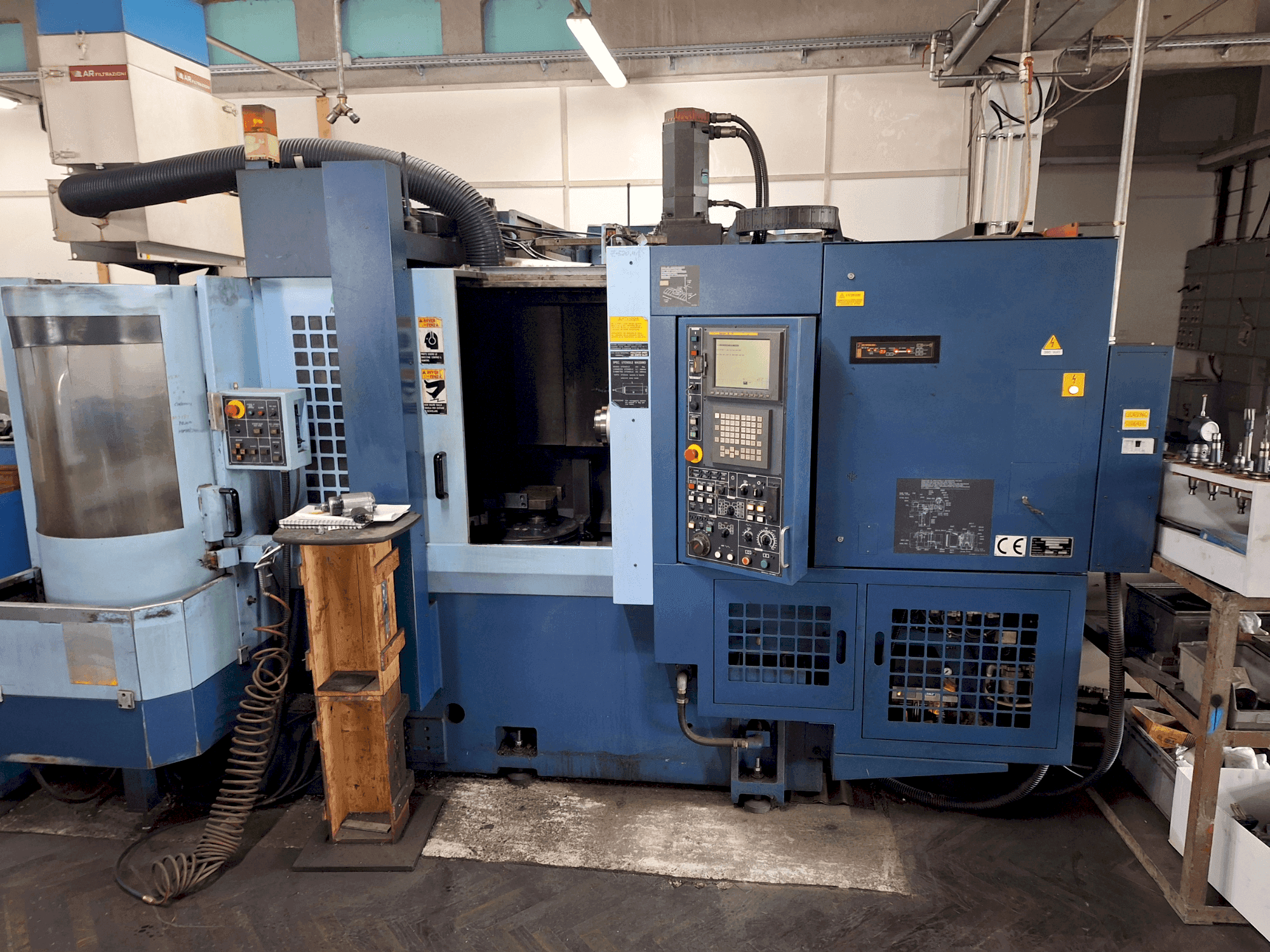 Vista frontal de la máquina Matsuura ES-450 H2