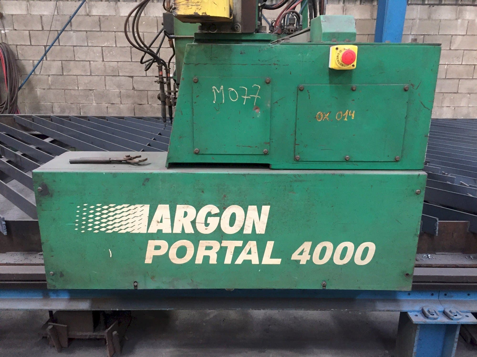 Vista frontal de la máquina ARGON PORTAL 4000