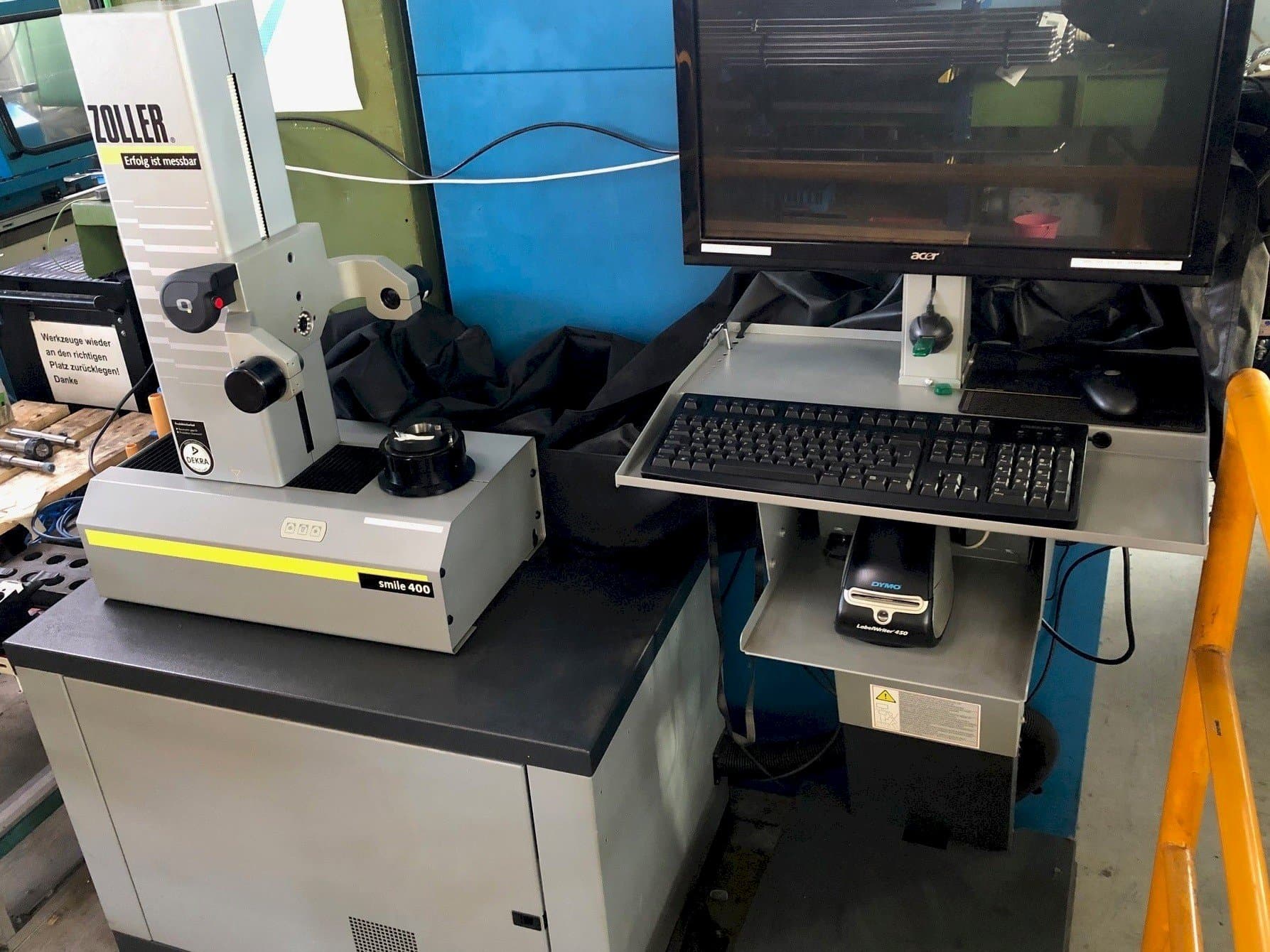 Vista frontal de la máquina Zoller smile 400