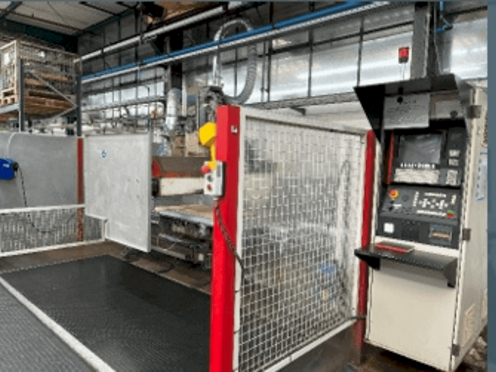 Vista frontal de la máquina IMA BIMA Quadroform C80/280