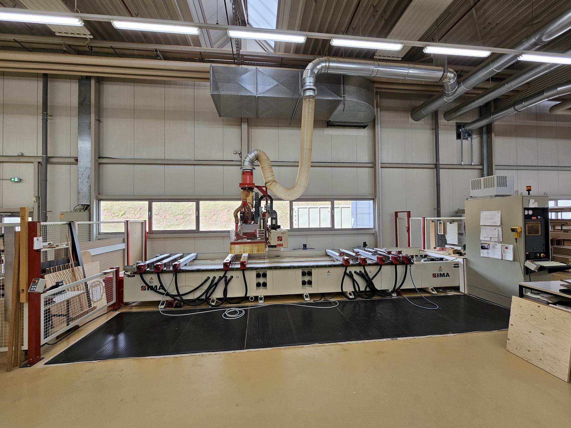 Vista frontal de la máquina IMA BIMA/410/120/600