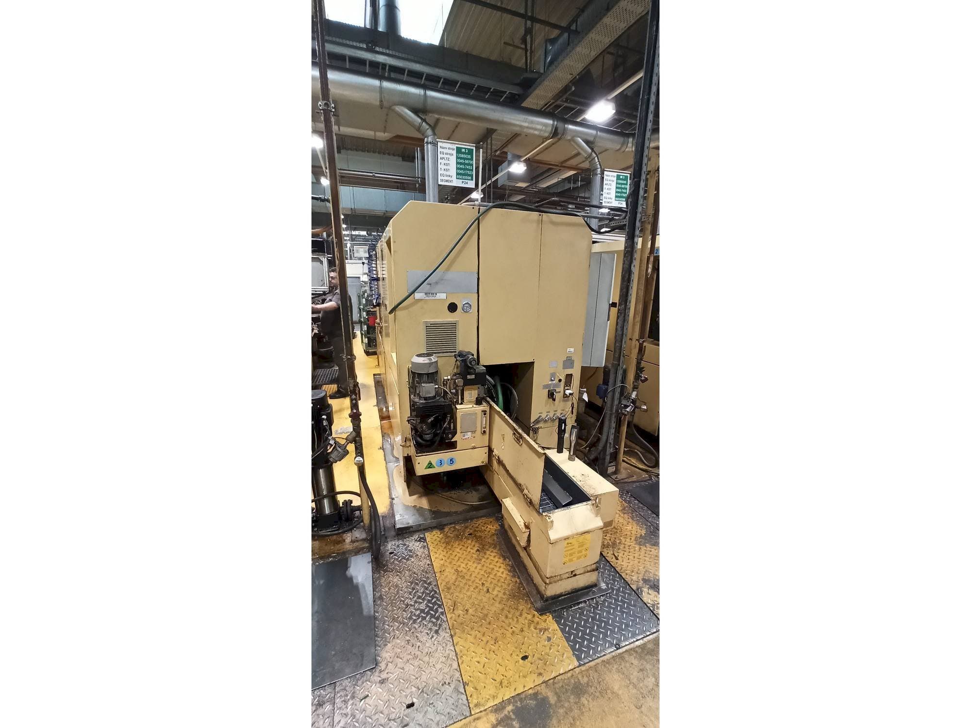 Vista lateral derecha de la máquina TAJMAC-ZPS SAL 100/4