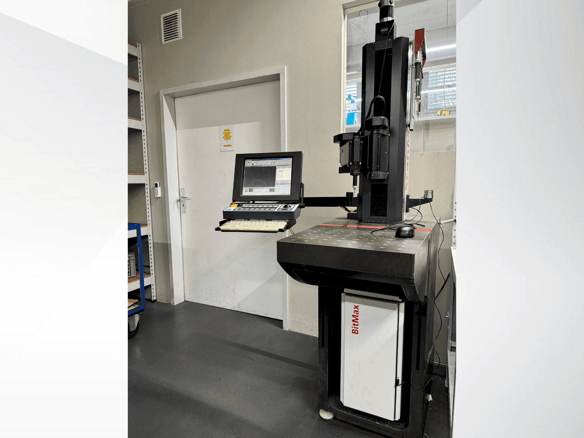 Vista frontal de la máquina ZEISS ScanMax G32001-9906-000