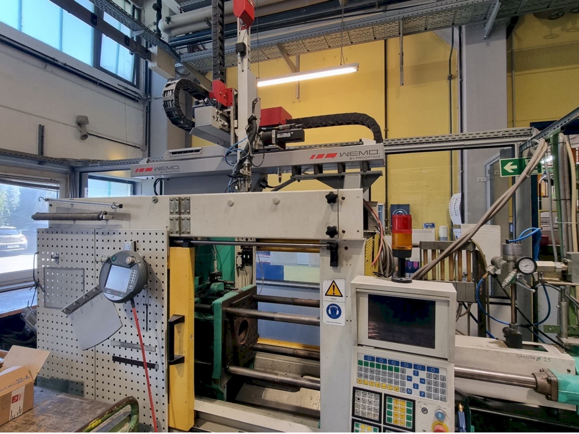 Vista frontal de la máquina Arburg ALLROUNDER Centex 270 C 500 - 250