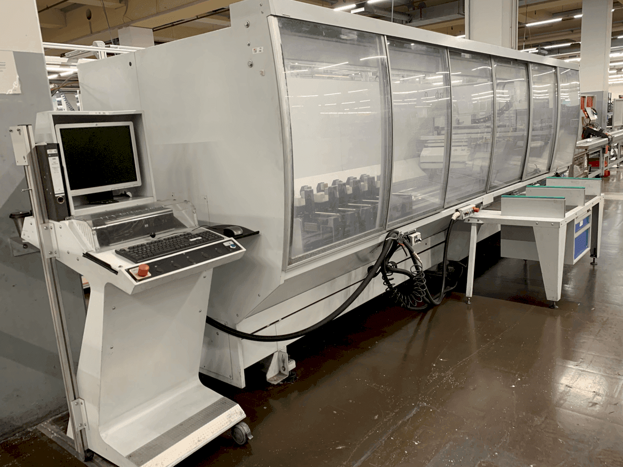 Vista lateral izquierda de la máquina FomIndustrie Dali 40