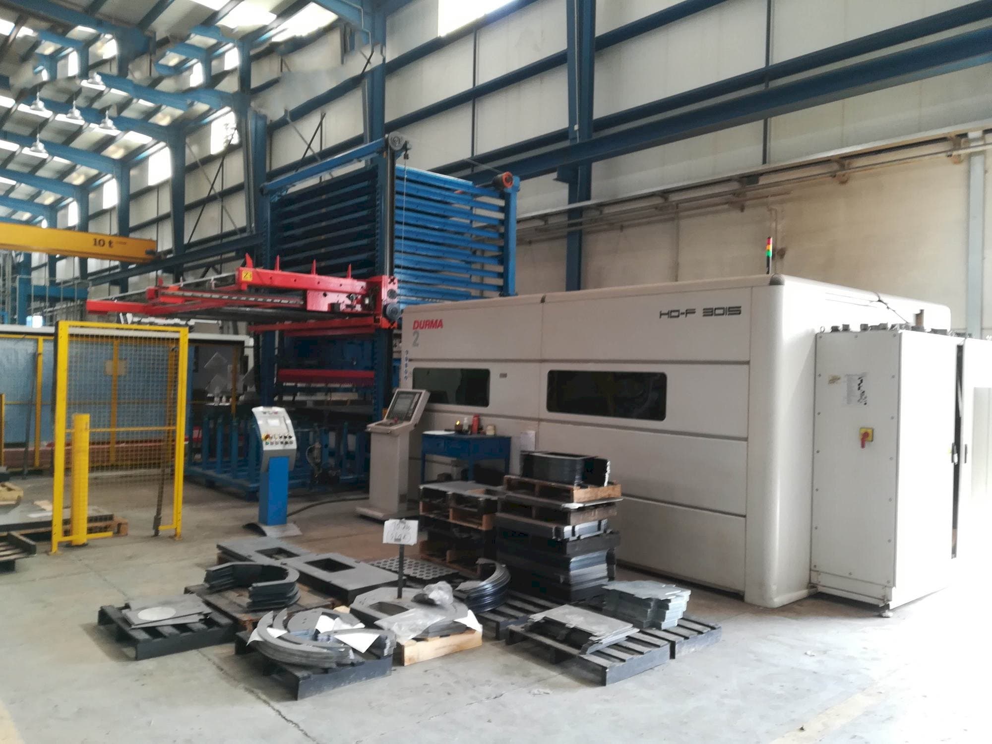 Vista frontal de la máquina Durma HD-F 3015