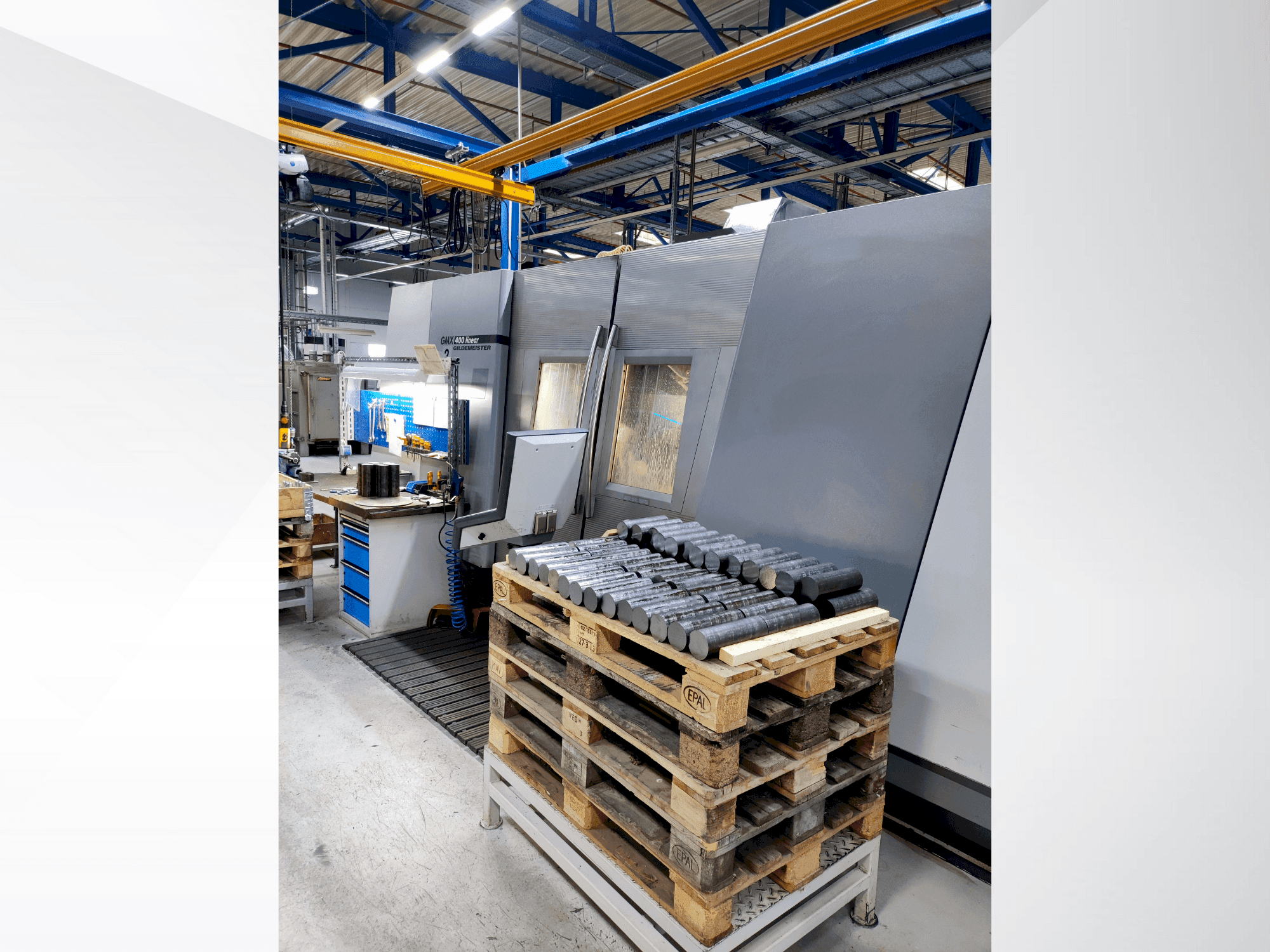 Vista frontal de la máquina DMG GMX 400L