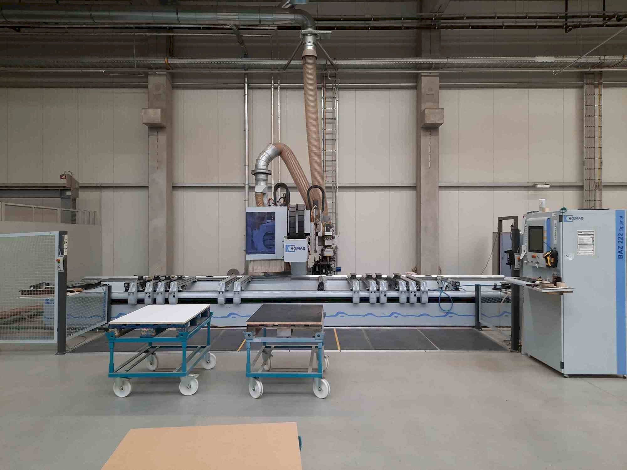 Vista frontal de la máquina HOMAG OPTIMAT BAZ222/60/K