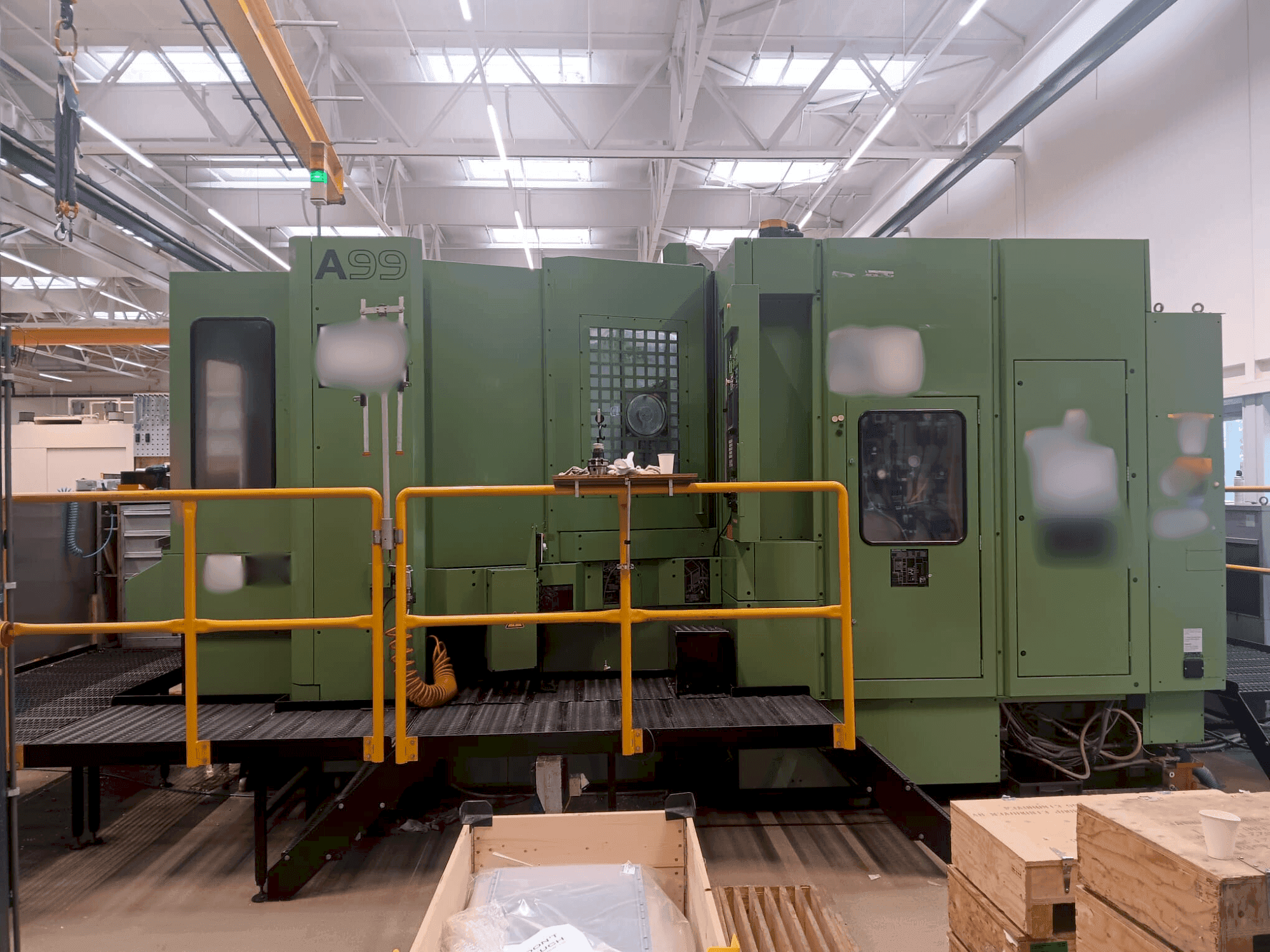 Vista frontal de la máquina Makino A99-A188