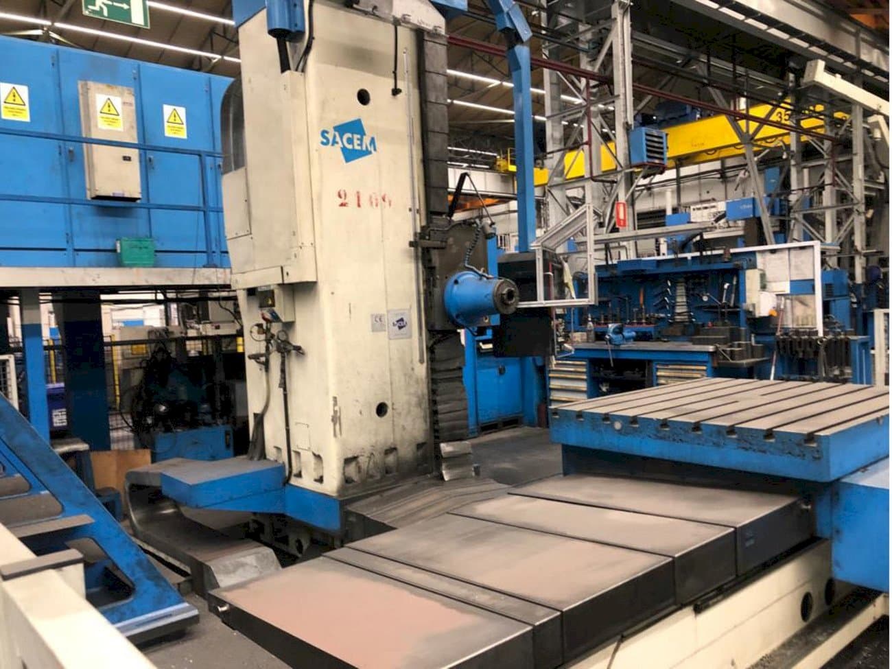 Vista frontal de la máquina Sacem MSMG - XC/110-C/N