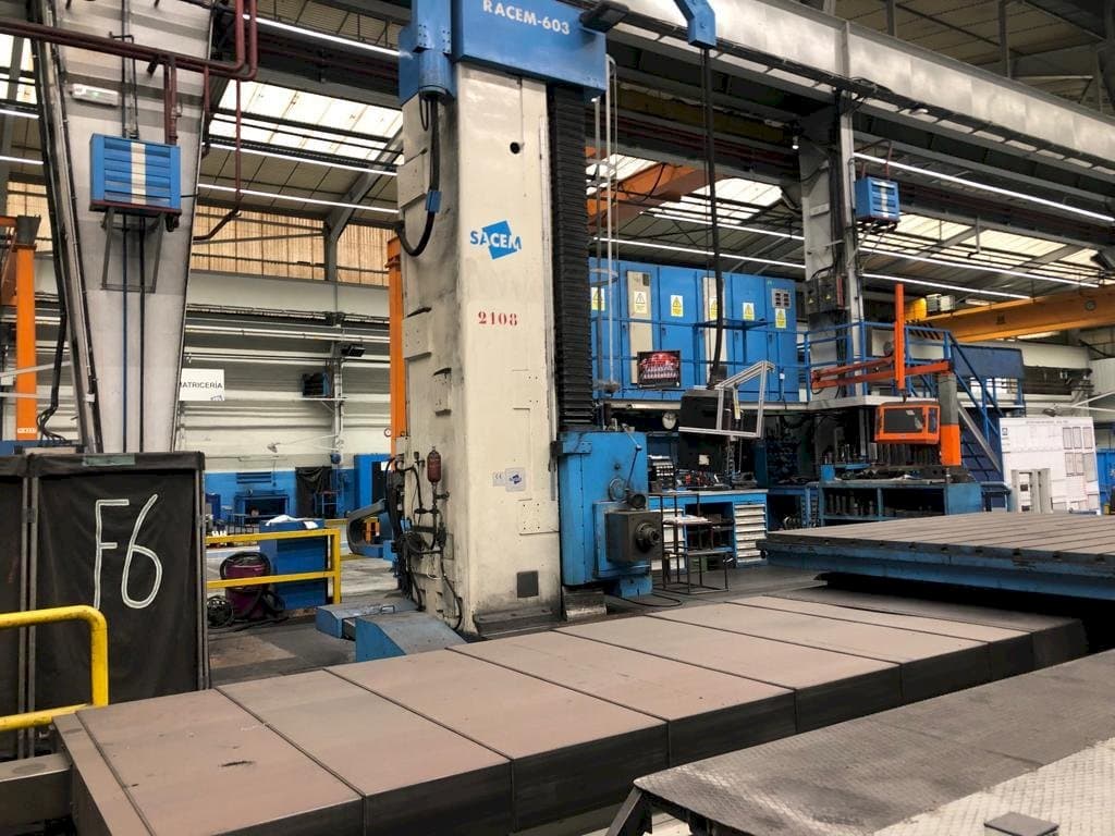 Vista frontal de la máquina Sacem Racem-603