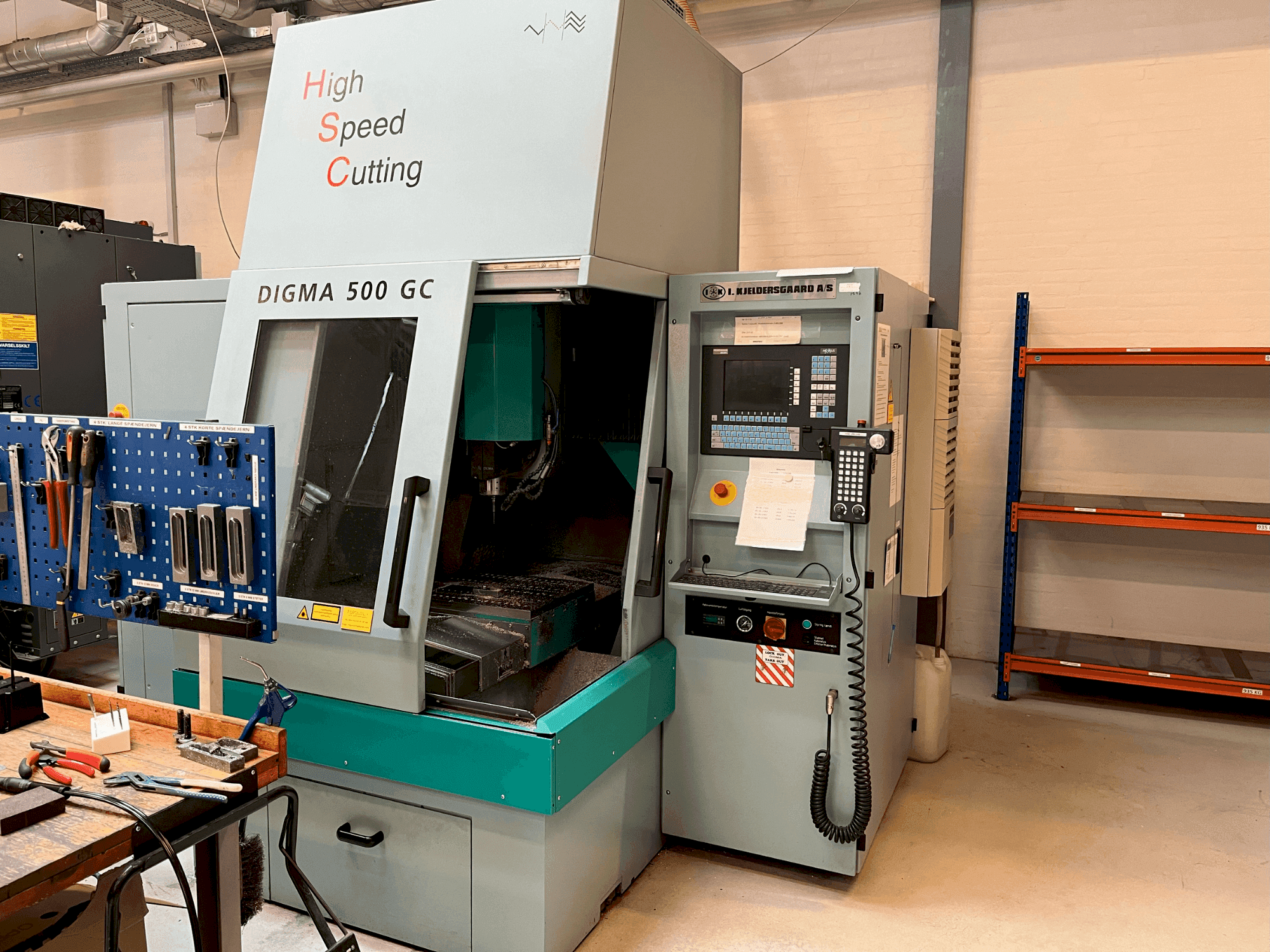 Vista frontal de la máquina DIGMA 500 GC