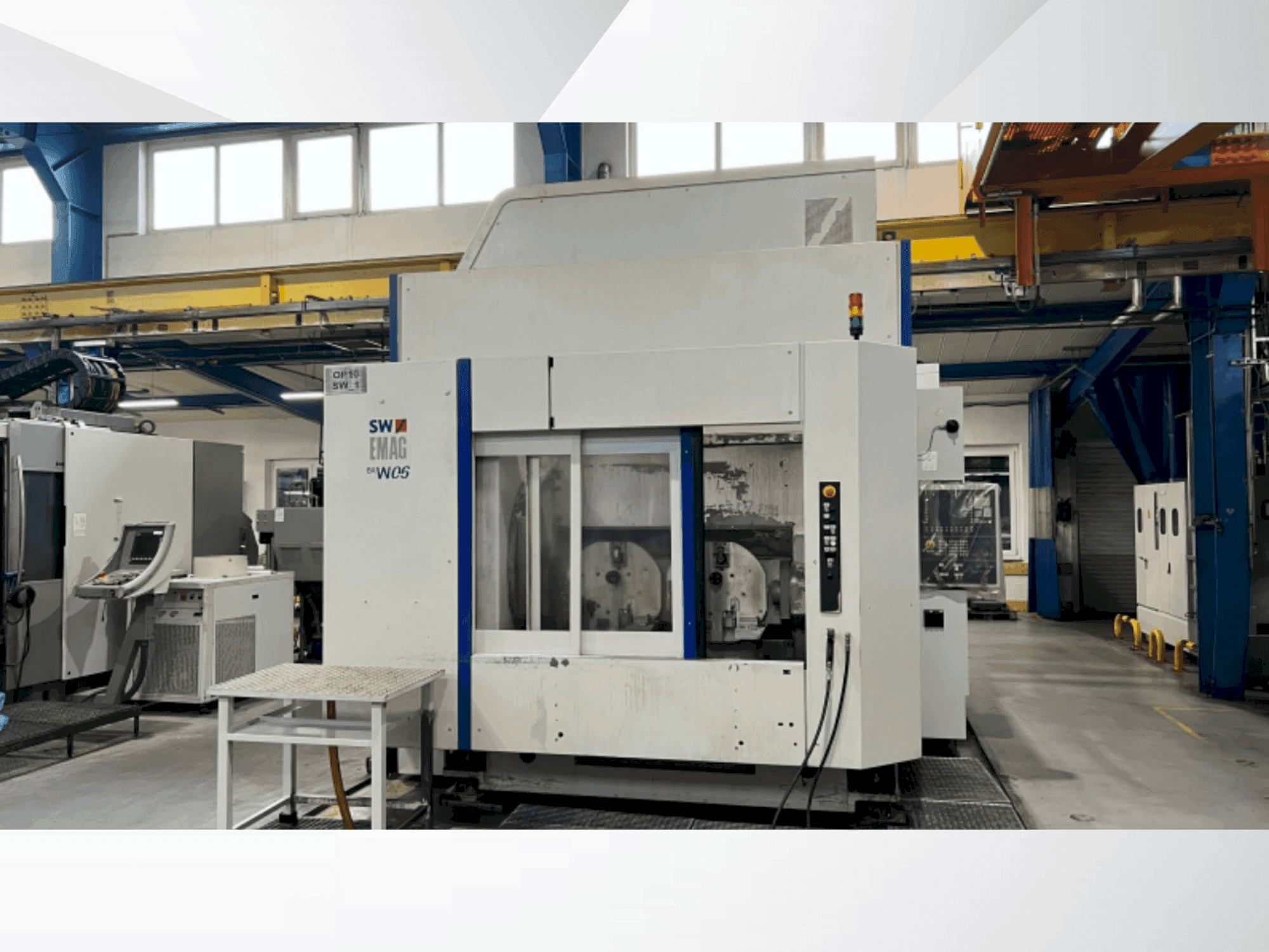 Vista frontal de la máquina EMAG BAW 06-22