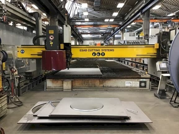 Vista frontal de la máquina ESAB NXB 6500