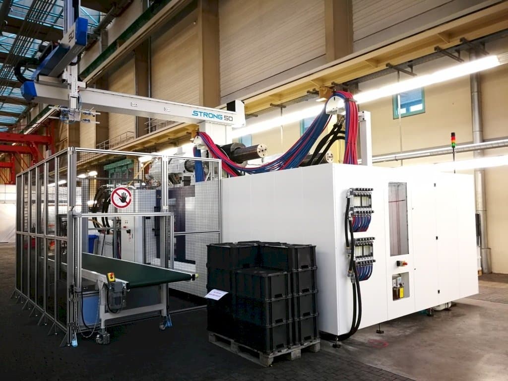 Vista frontal de la máquina HAITIAN Jupiter II Plus