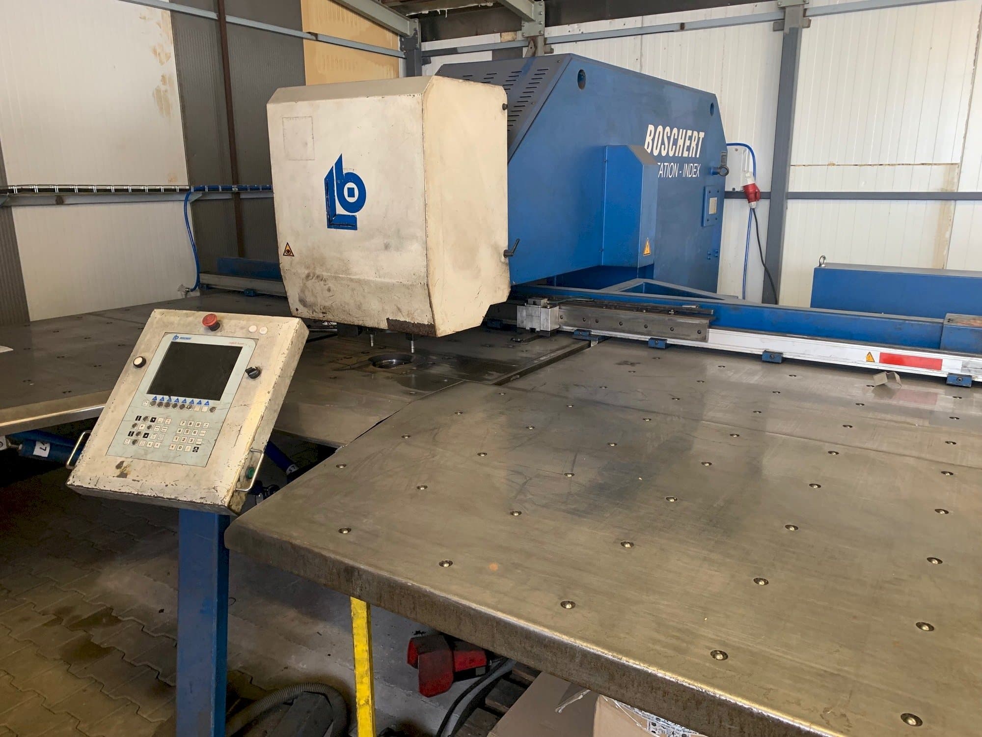 Vista frontal de la máquina Boschert EL 1250 Rota-Index