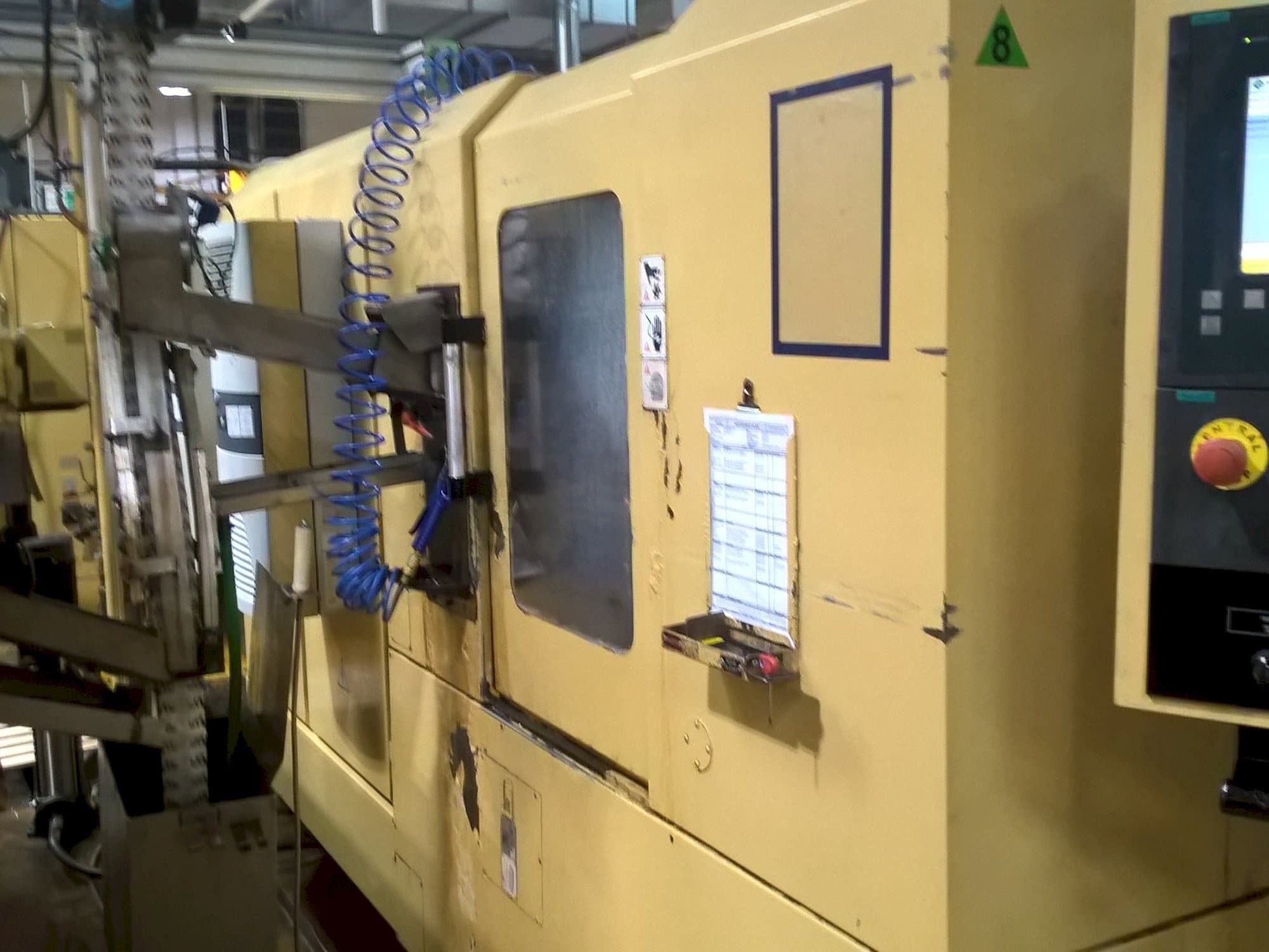 Vista lateral derecha de la máquina TAJMAC-ZPS SAL 100/4