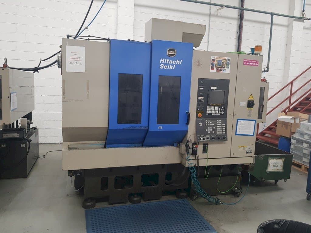 Vista frontal de la máquina HITACHI SEIKI VS50