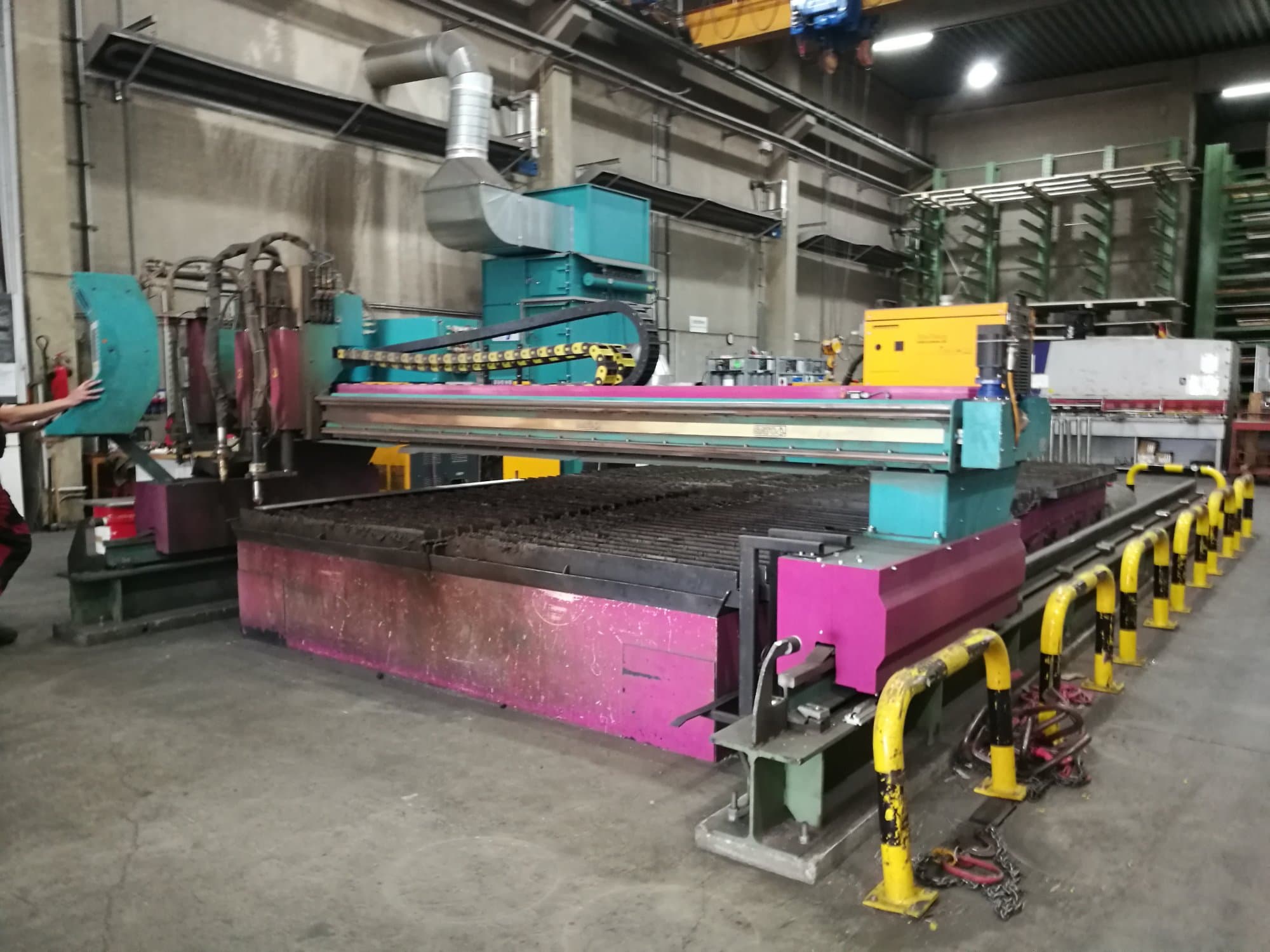 Vista derecha de la máquina SATO SATRONIK LS3500