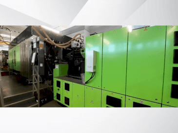 Vista frontal de la máquina Engel Duo 740 H / 740 M / 500 WPX combi M