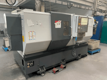 Vista frontal de la máquina HAAS DS-30