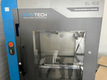 Vista frontal de la máquina EVO-tech EL-102 V2