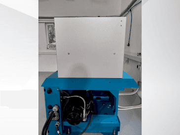 Vista frontal de la máquina BOY 50 E