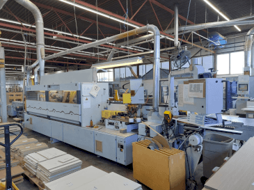 Vista frontal de la máquina HOMAG Optimat KL 78/A20/S2/Z