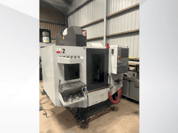 Vista frontal de la máquina HAAS DM-2