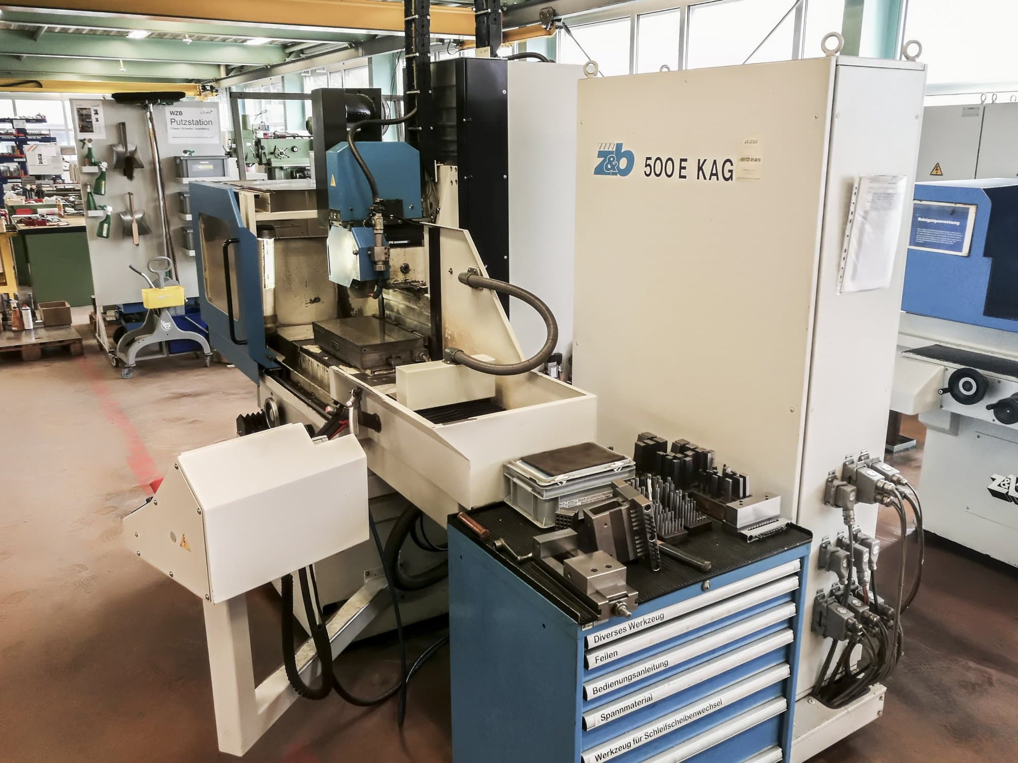 Vista derecha de la máquina ZIERSCH & BALTRUSCH STARLINE 500E