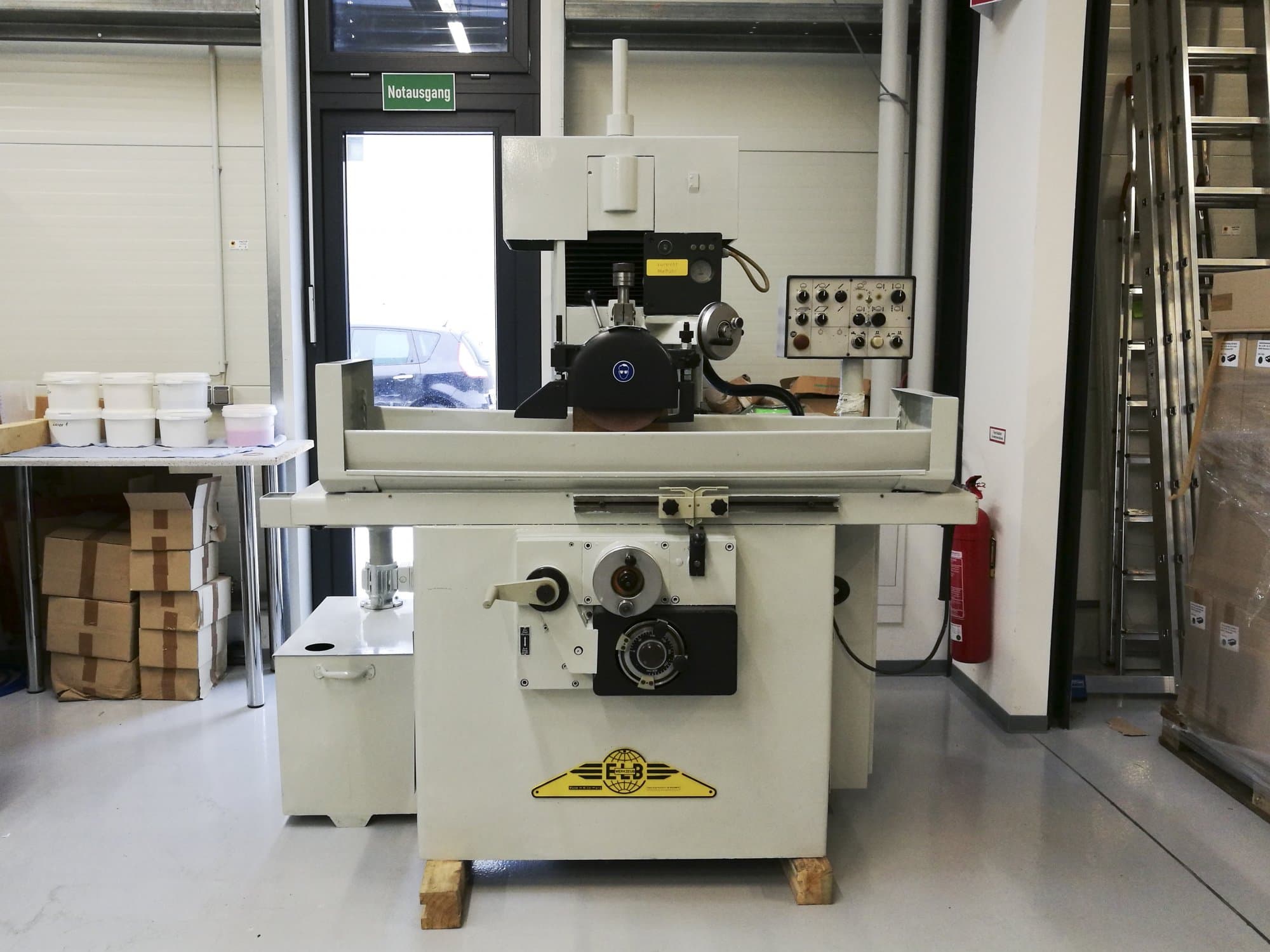 Vista frontal de la máquina ELB Amb. 5/2 VAI-Z