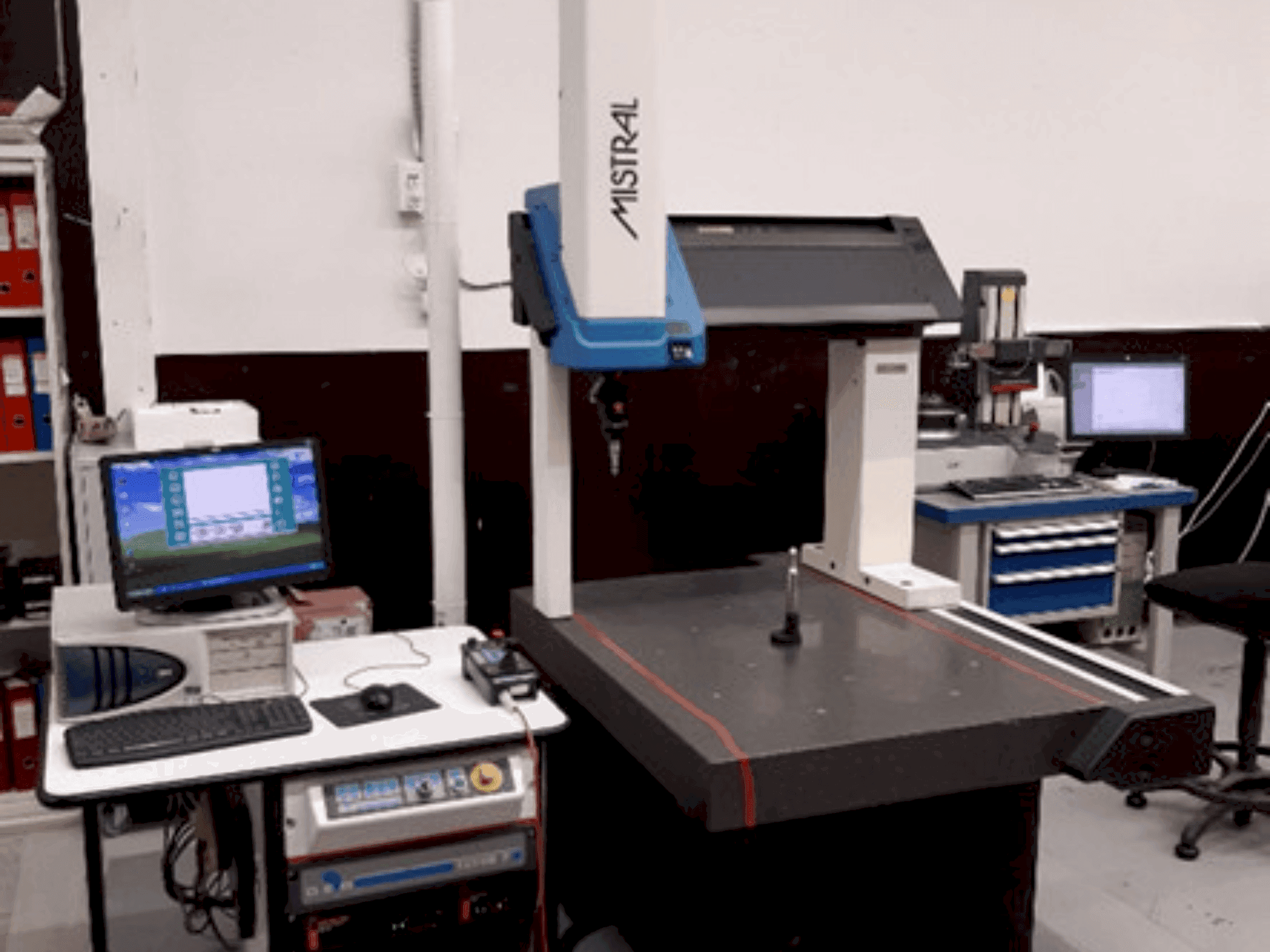 Vista frontal de la máquina DEA Mistral 070705