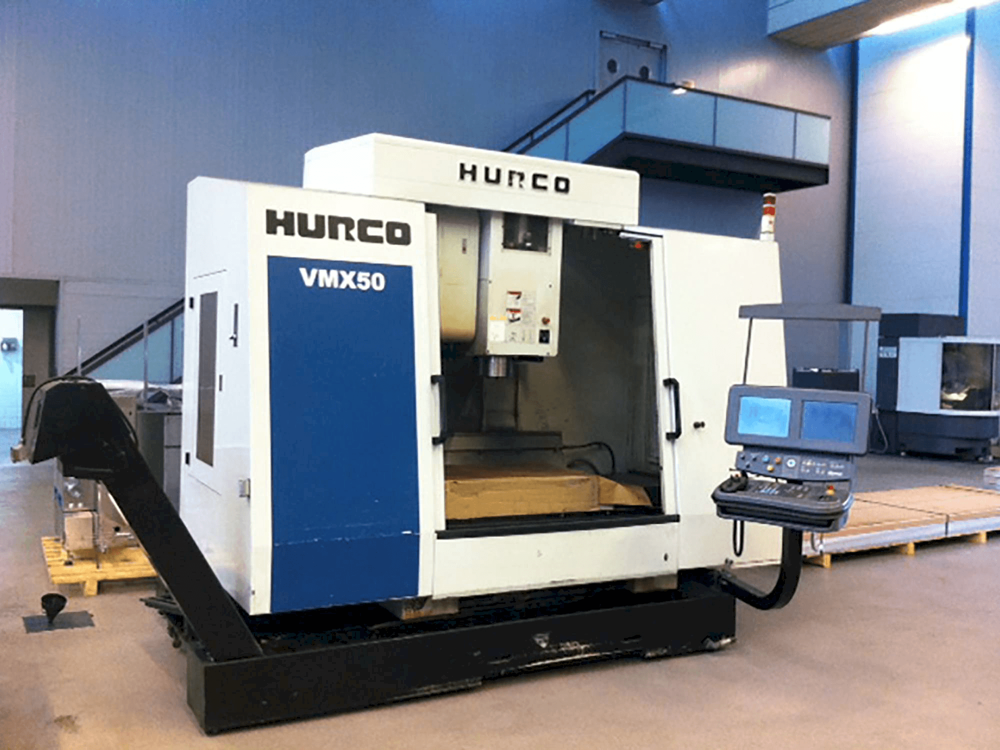 Front view of Hurco VMX 50/40T machine