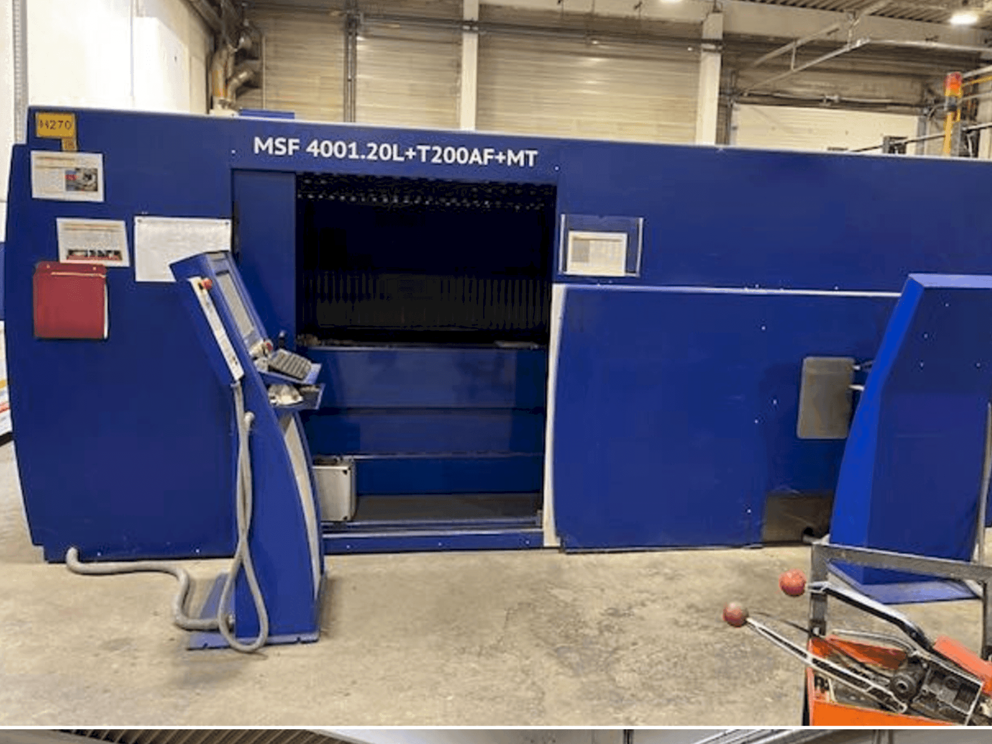 Vista frontal de la máquina MicroStep Fiber MSF 4001.20L