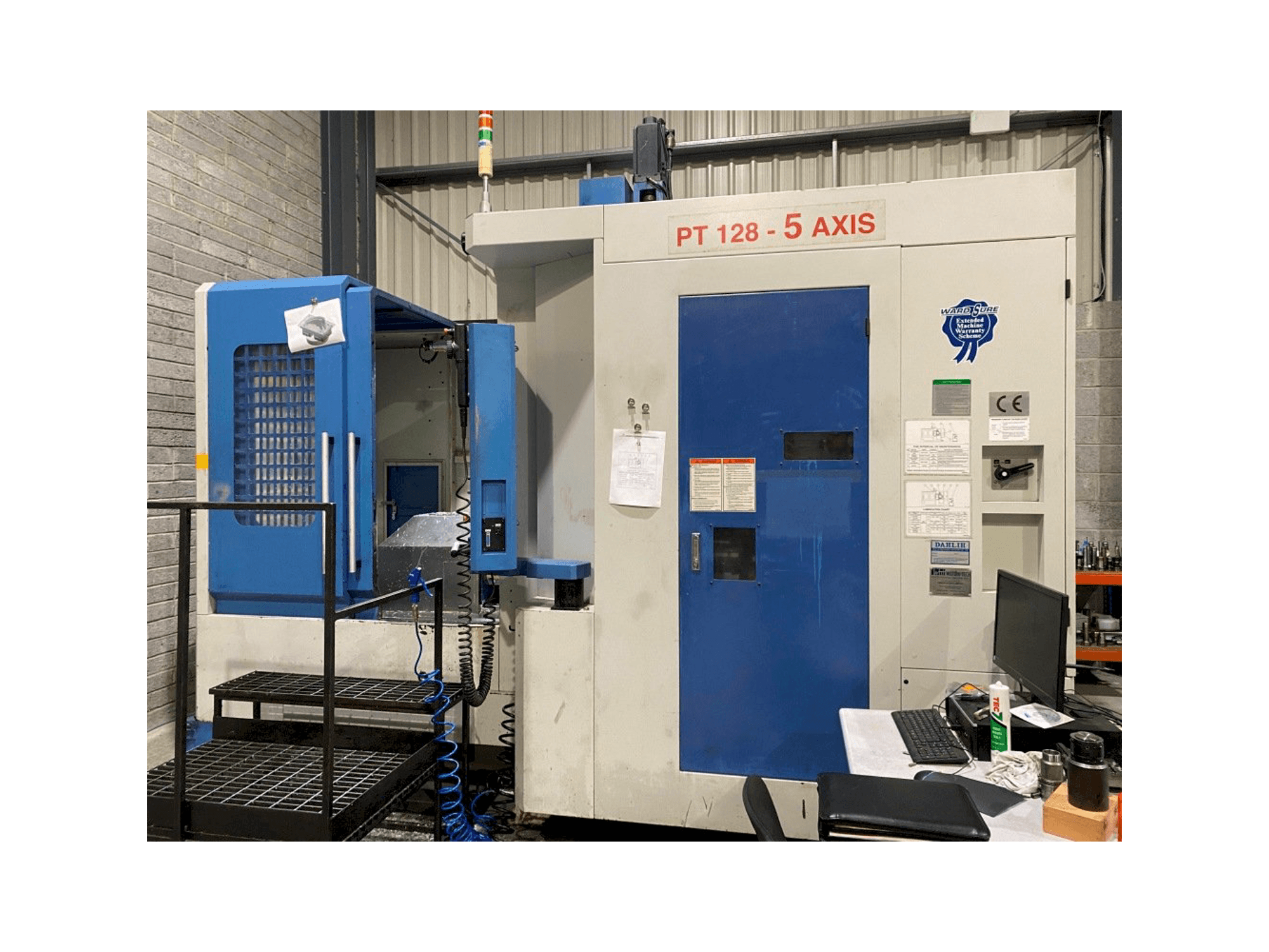 Front view of DAH LIH PT128 machine