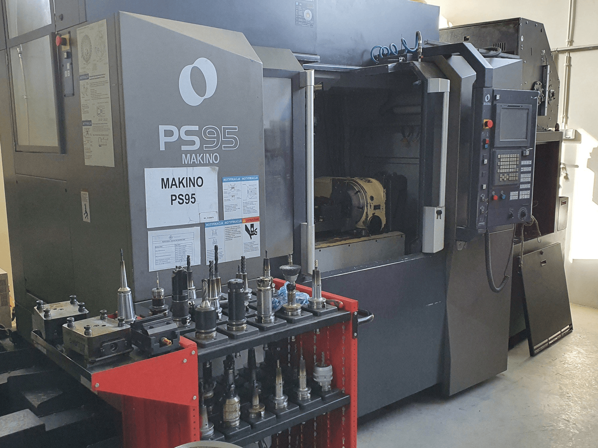 Front view of Makino PS95 machine