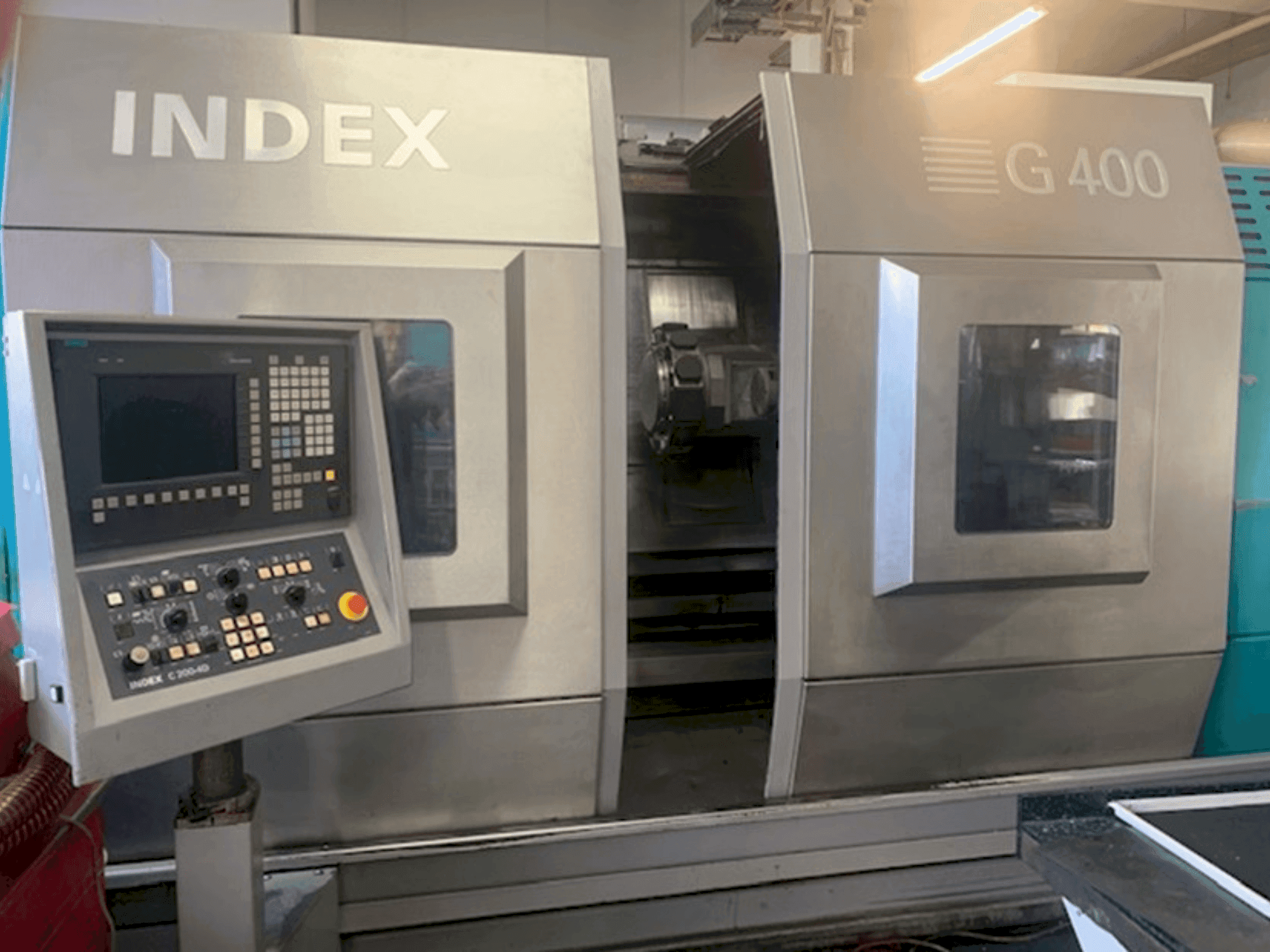 Front view of Index G400 machine