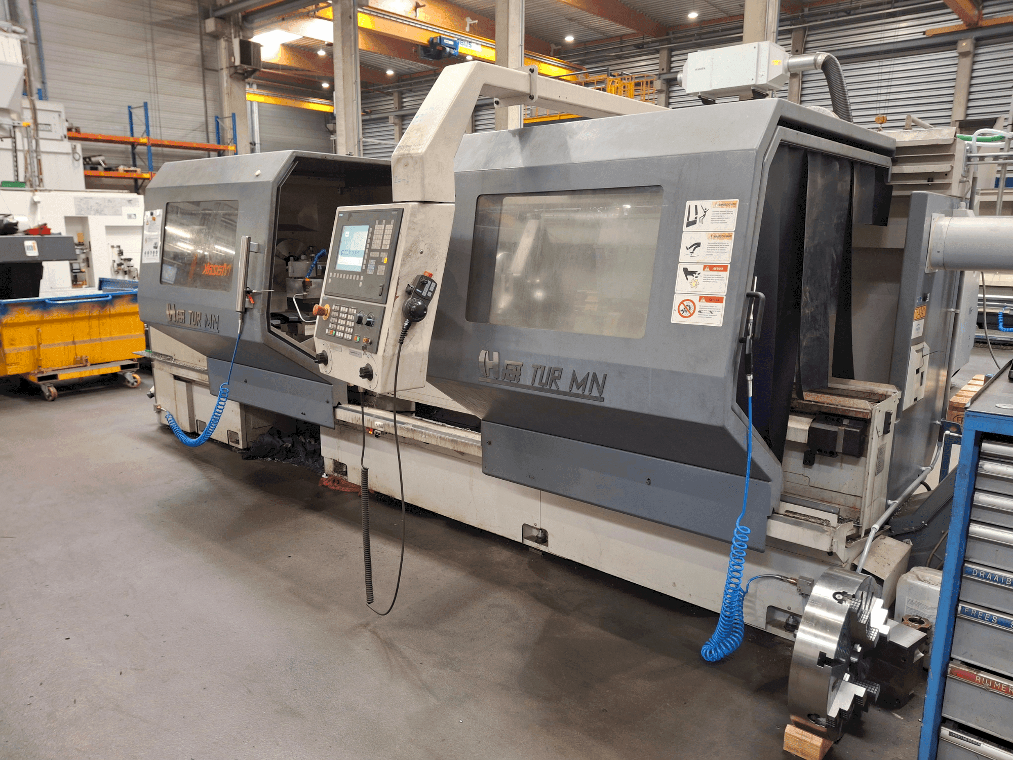 Vista frontal de la máquina FAT TUR MN 710