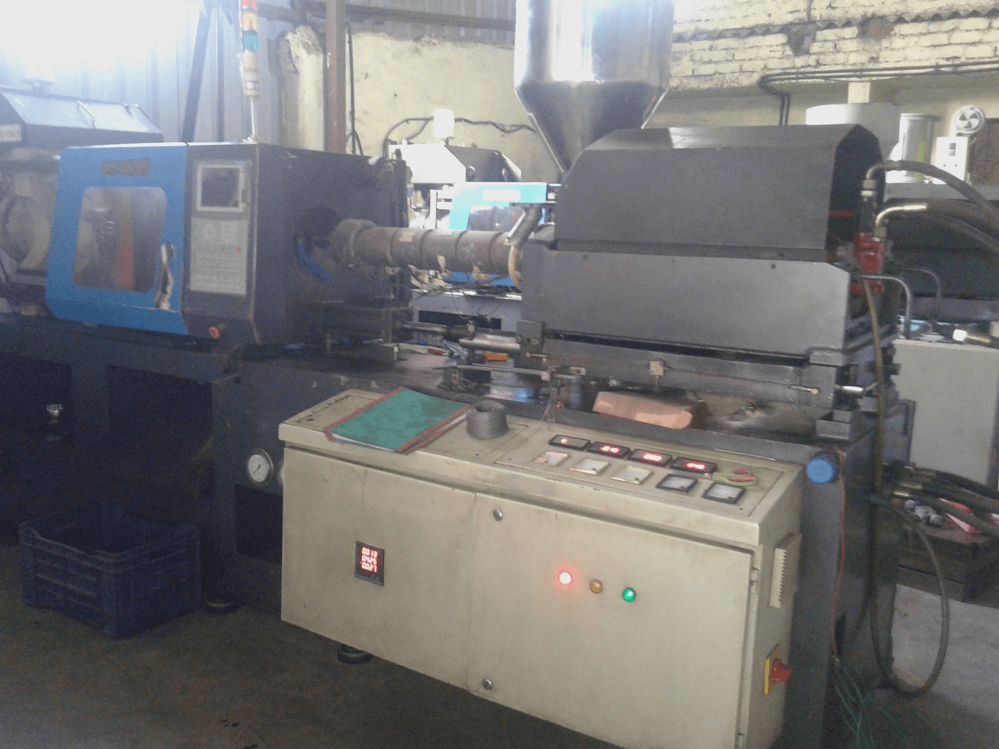 Vista derecha de la máquina Flu-tech IMS 85