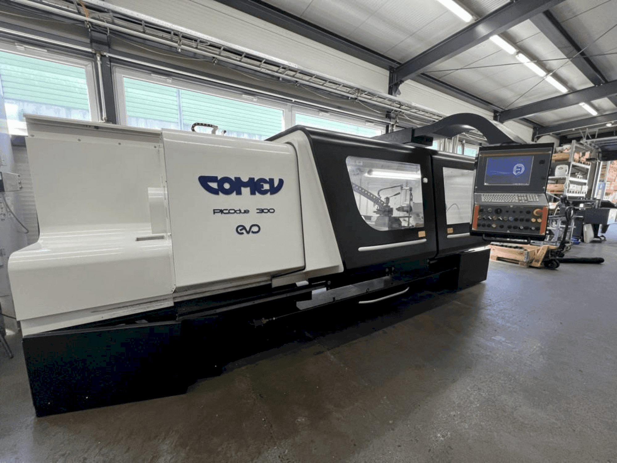 Front view of COMEV PICOdue 300 EVO machine