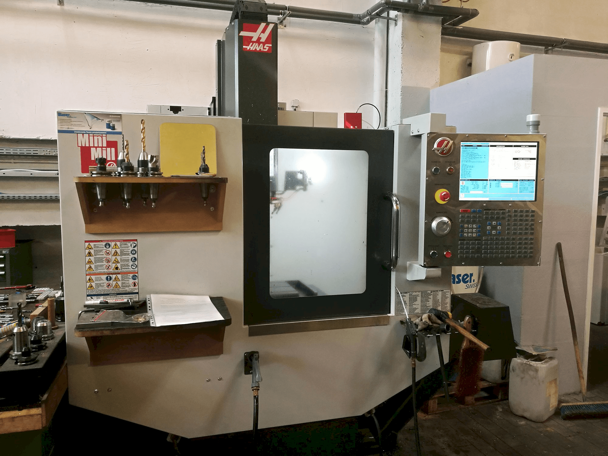 Front view of HAAS MINIMILL machine