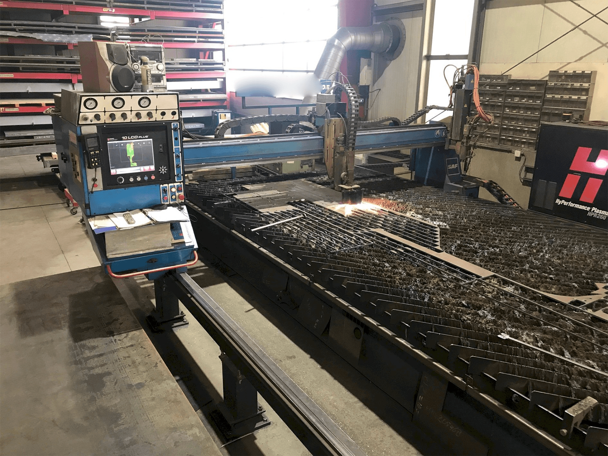 Front view of SAF Oxytome B30E machine