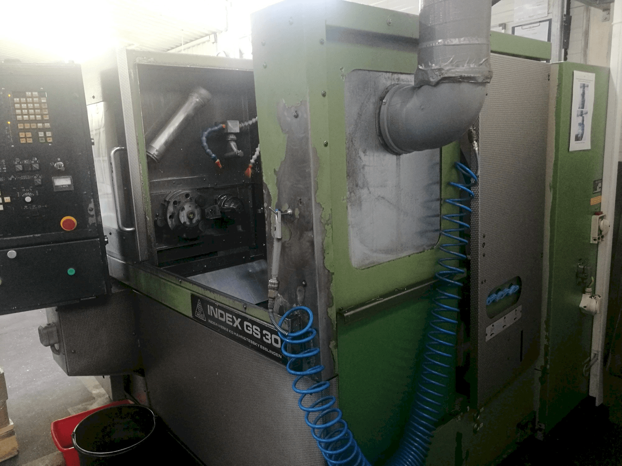 Vista frontal de la máquina Index GS 30