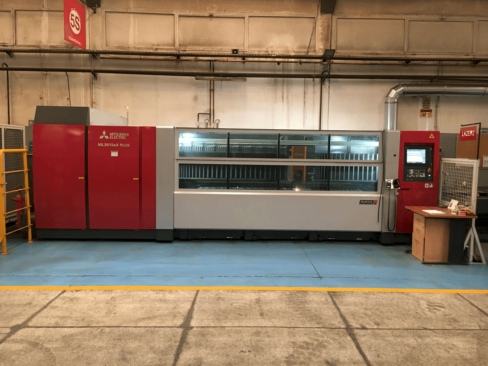 Front view of Mitsubishi MI3015eX-Plus Machine