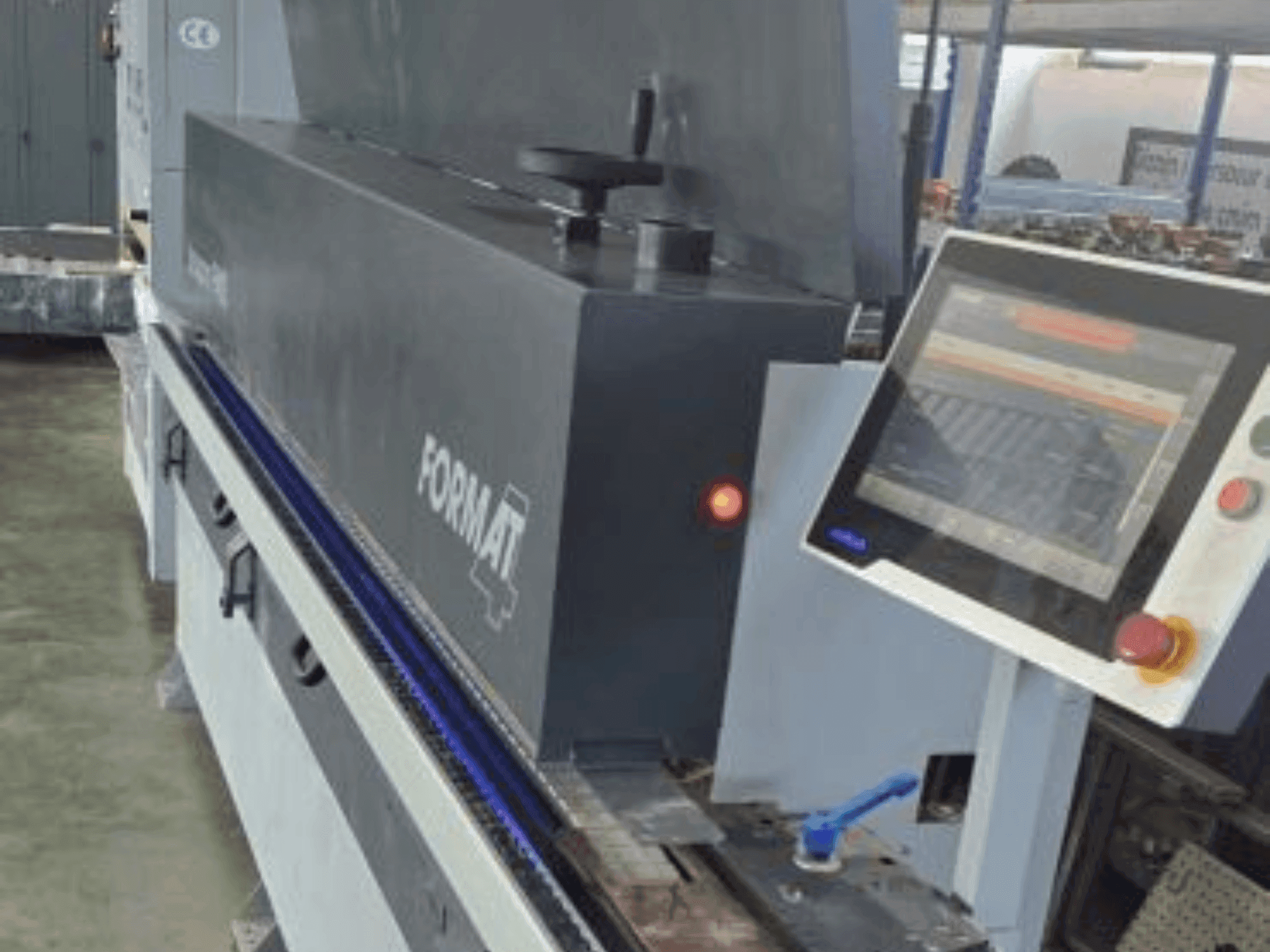 Vista frontal de la máquina FELDER Tempora F400 FORMAT4