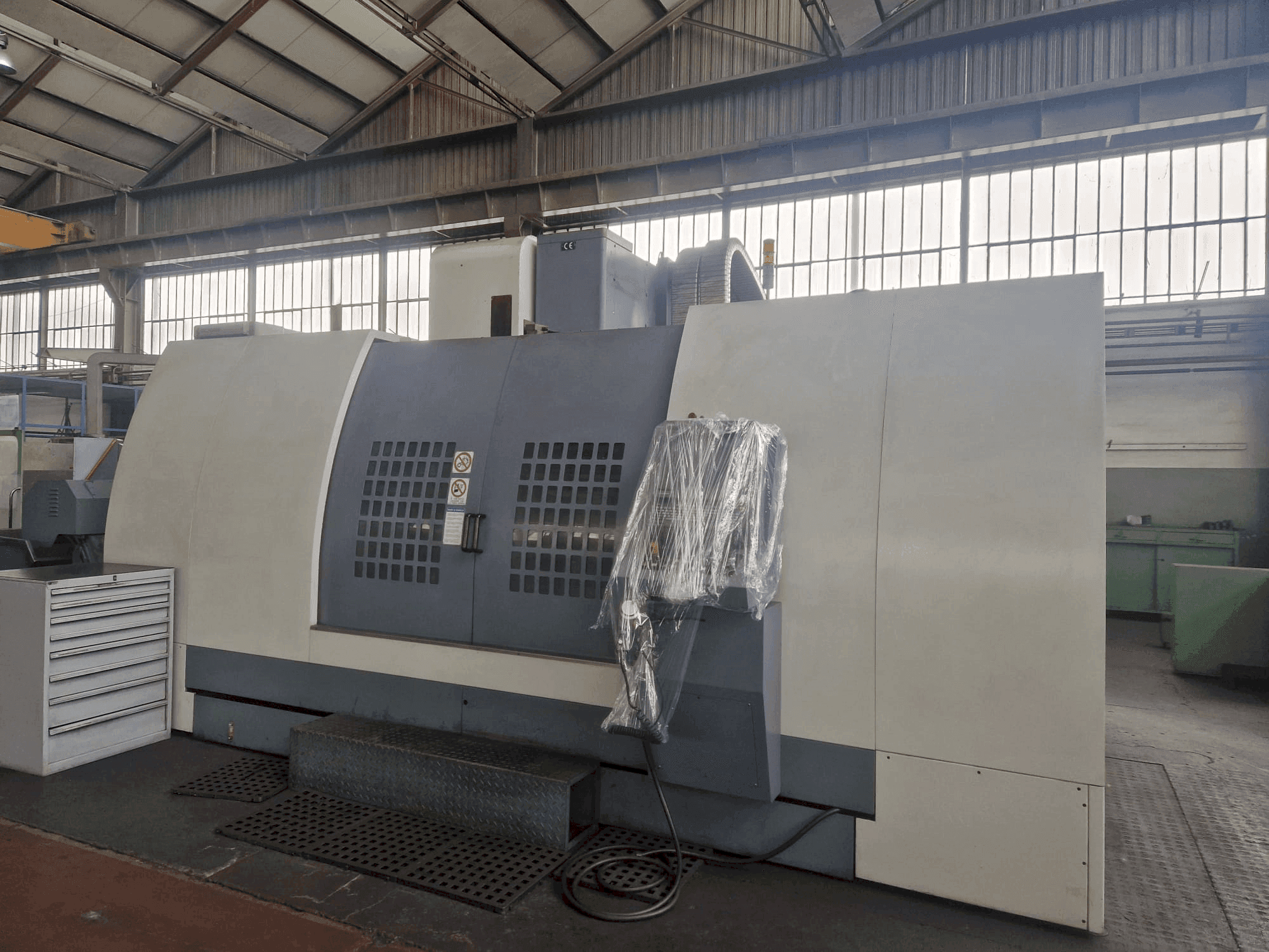 Vista frontal de la máquina VESTA SKV 920 SE