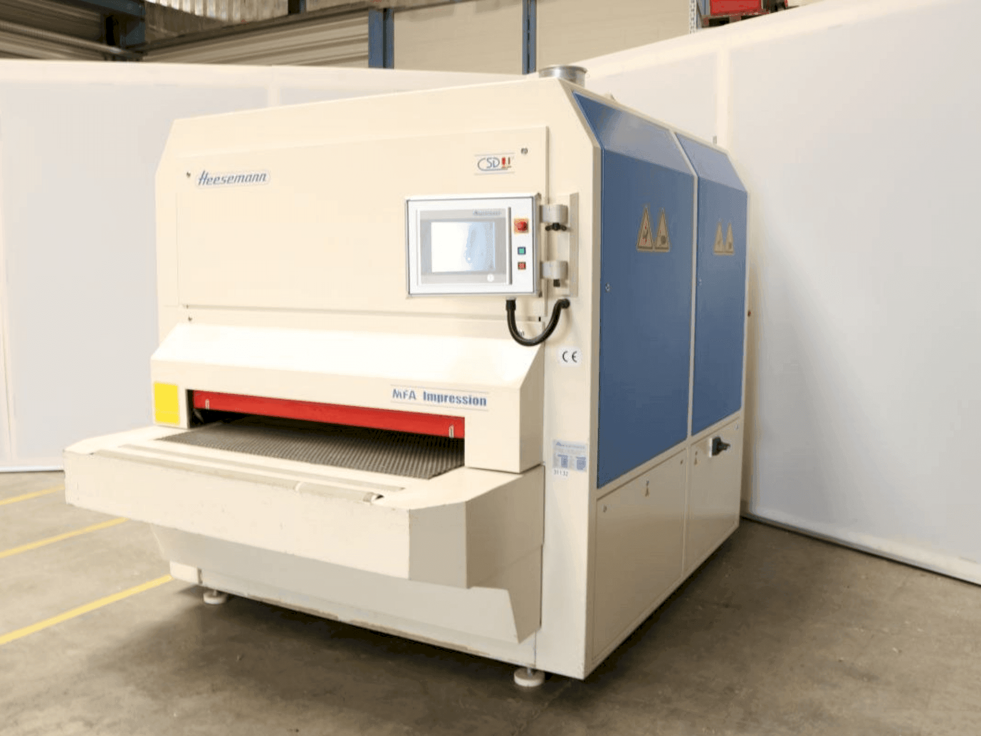 Front view of HEESEMANN MFA Impression (2010) machine